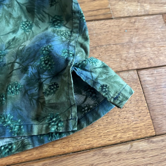 Cottagecore pinecone button up - Picture 7 of 7